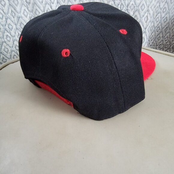 Pokémon Go Team Valor Embroidered Snapback Cap - Picture 3 of 4
